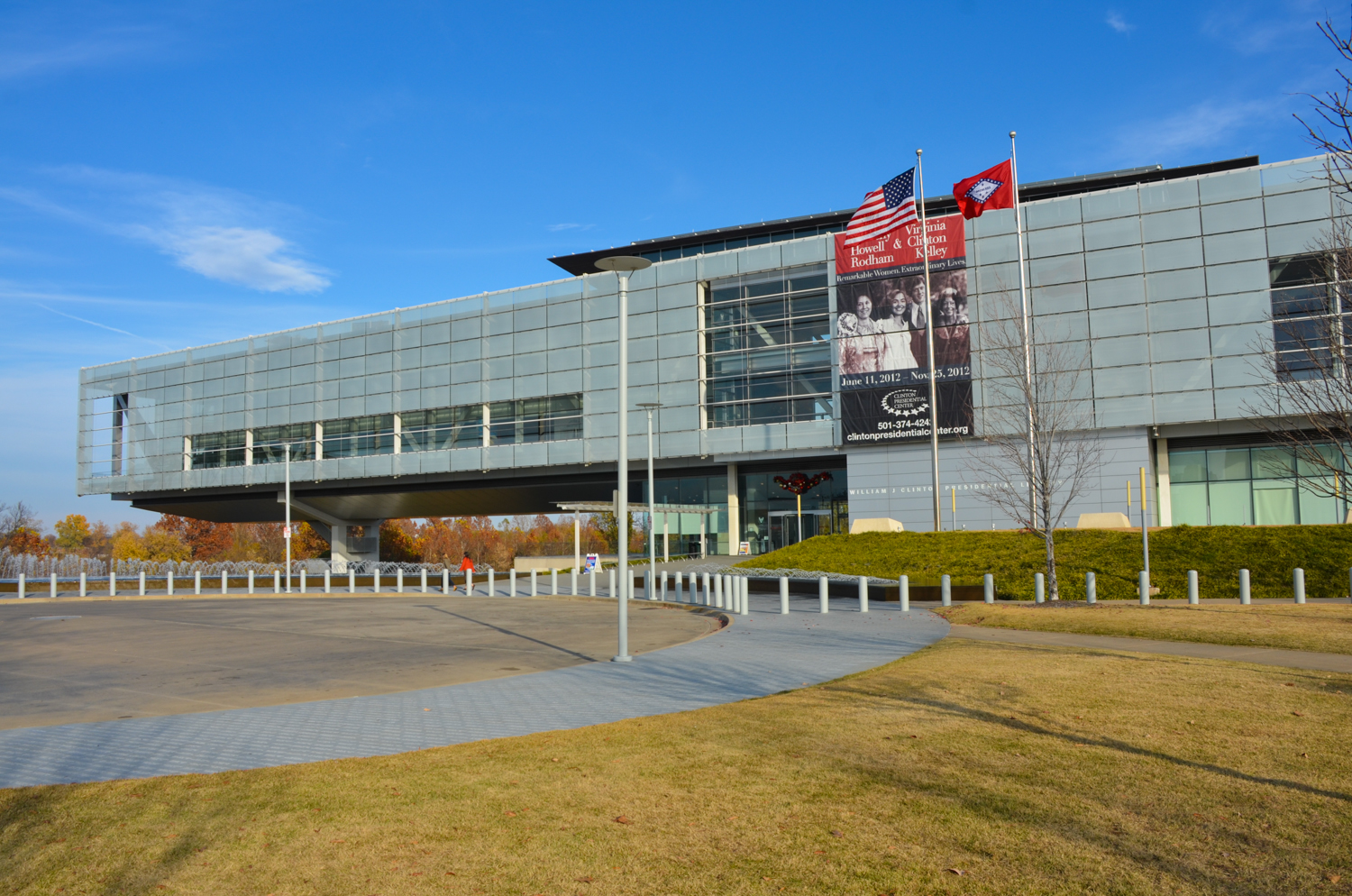 William J. Clinton Presidential Library & Museum – Presidential Leadership